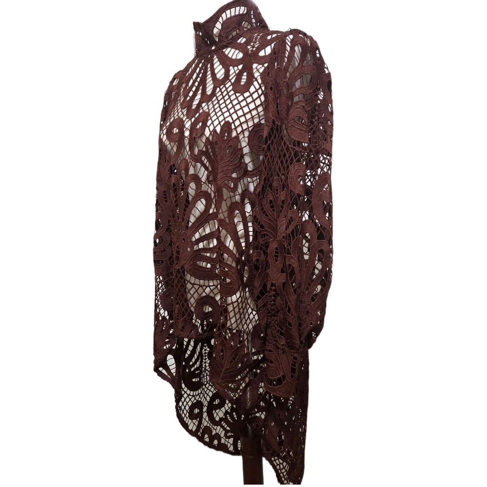 Boston Proper Chocolate Brown Crochet Lace High-Low Top Mock Neck Size Medium - Picture 5 of 13